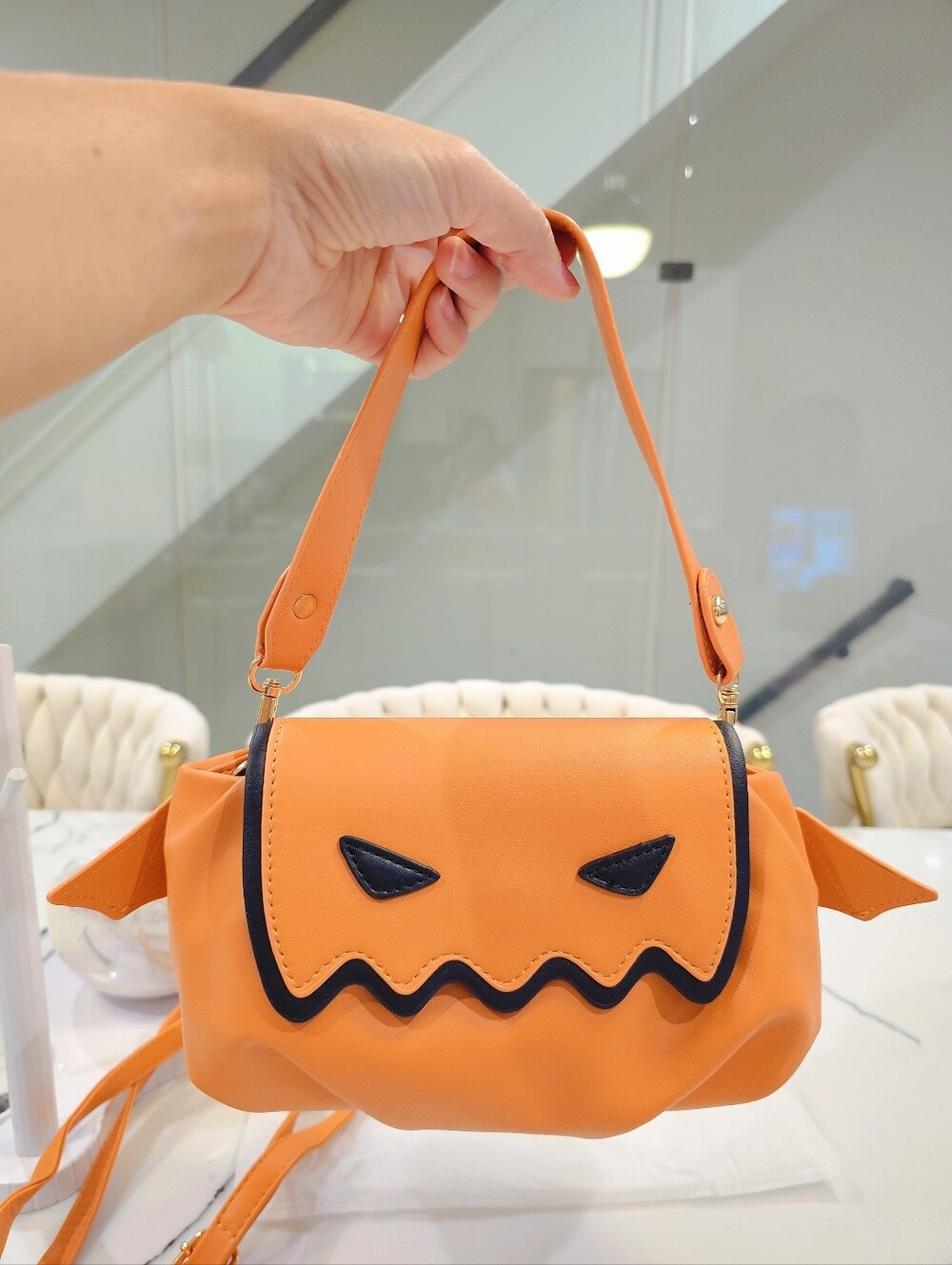 BRAND NEW Crossbody ELEGANT HALLOWEN PUMPKIN BAG